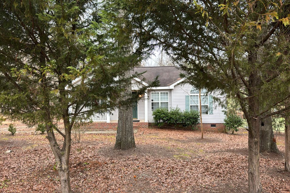 418 E Broad St Ridgeway, SC 29130, Fairfield County