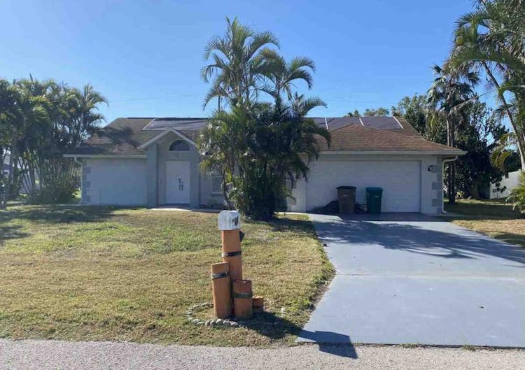 310 SE 29th Terrace Cape Coral, FL 33904, Lee County