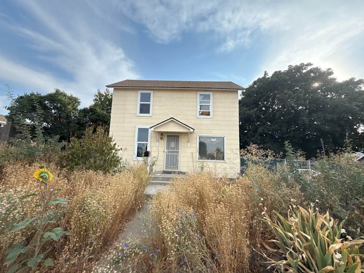 702 S Division St Ritzville, WA 99169, Adams County