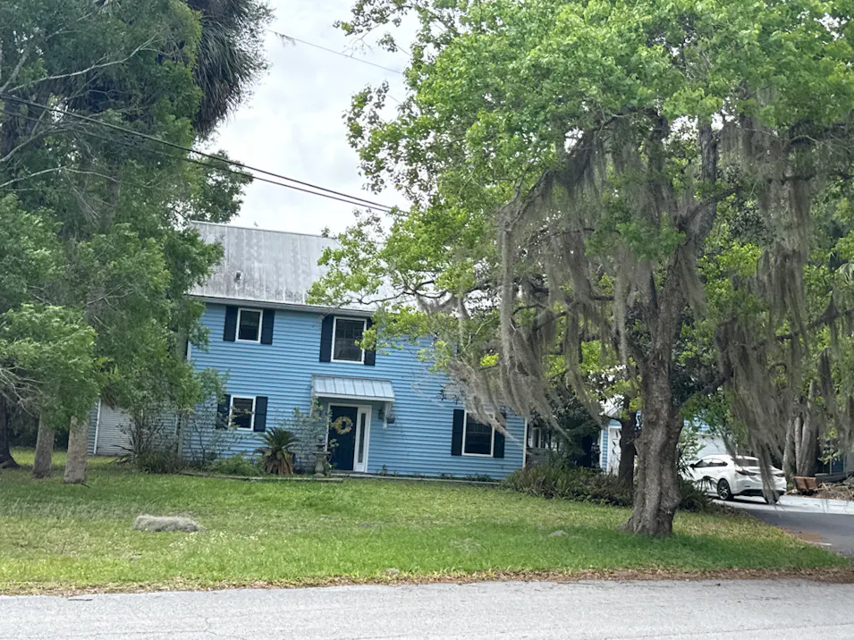 22 Palm Point Drive Inglis, FL 34449, Levy County