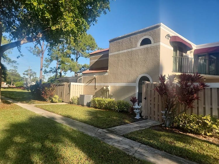 4355 Village Dr Unit A Delray Beach, FL 33445, Palm Beach County