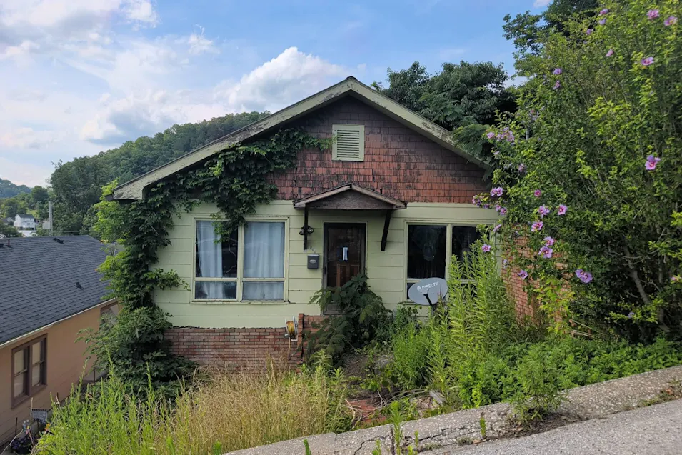 384 Poplar St Hazard, KY 41701, Perry County