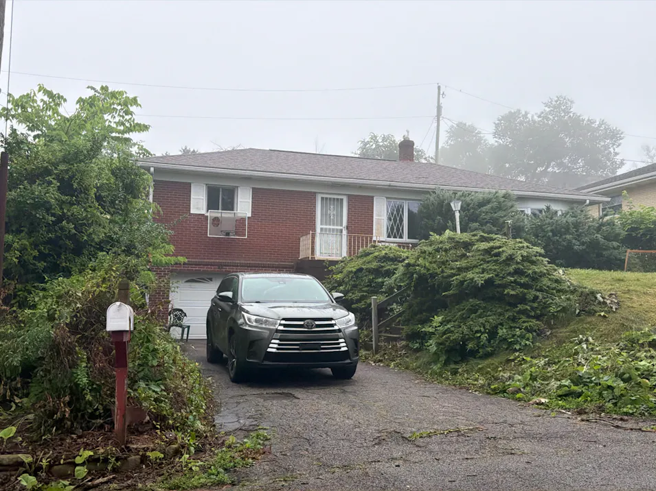 180 Pembroke Rd Steubenville, OH 43953, Jefferson County