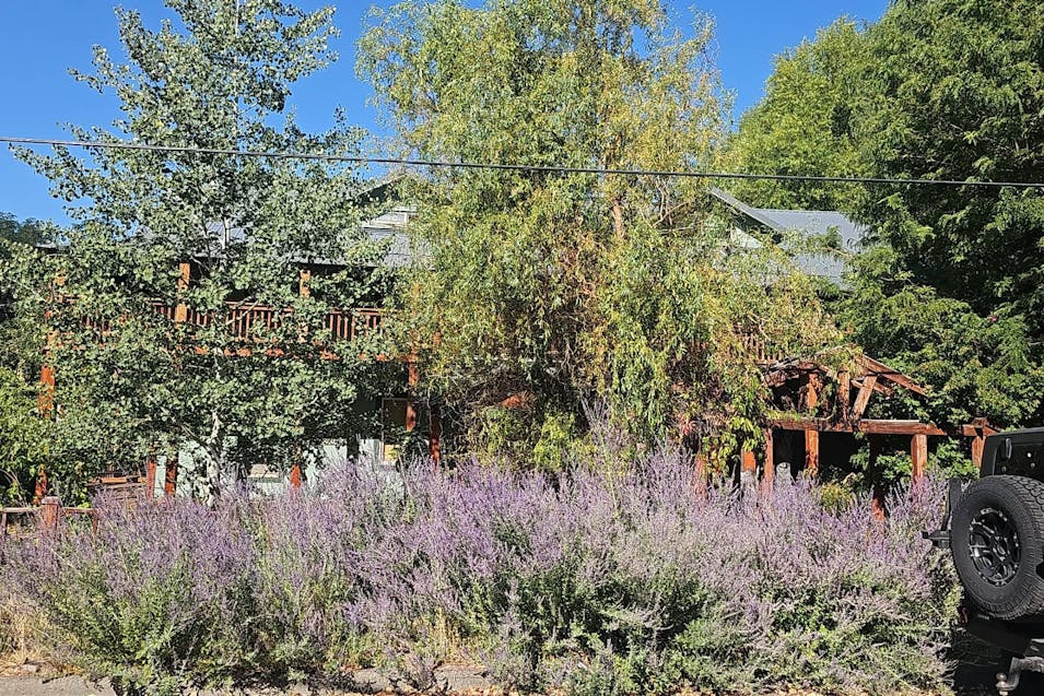 246 S E St Lakeview, OR 97630, Lake County