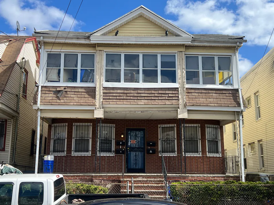 120-122 Fabyan Place Newark, NJ 07112, Essex County