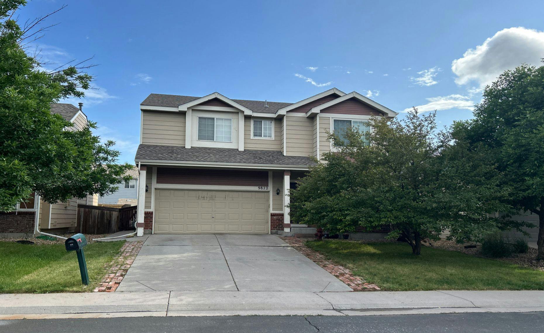 Kenton Cir, Commerce City, CO 80022