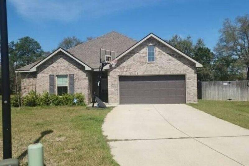 Crimson Pointe Blvd, Pensacola, FL 32526