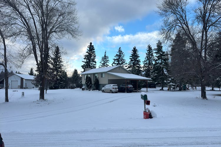 1 Jellison Ln Columbia Falls, MT 59912, Flathead County