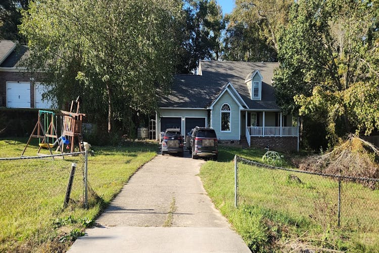 345 Barefoot Rd Fayetteville, NC 28306, Hoke County