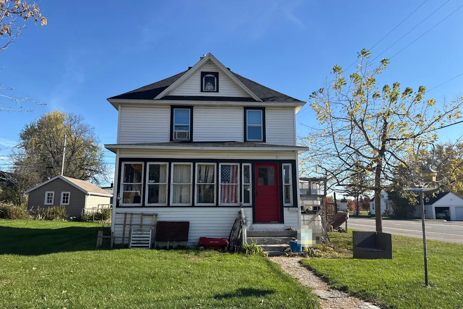 402 4th Ave N Foley, MN 56329, Benton County