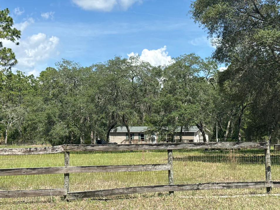 14150 SE 21st Place Morriston, FL 32668, Levy County