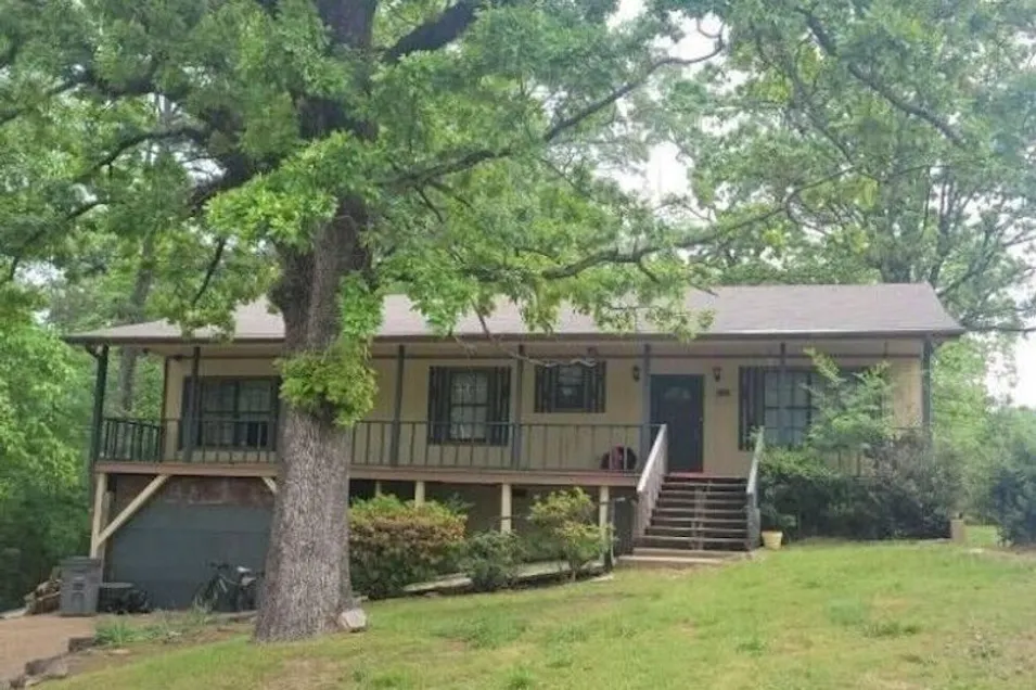 1515 Richard Street Hot Springs, AR 71913, Garland County