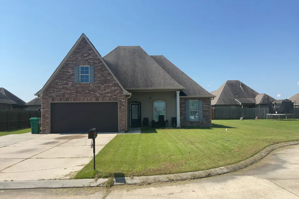 180 Carriage Way Thibodaux, LA 70301, Lafourche County