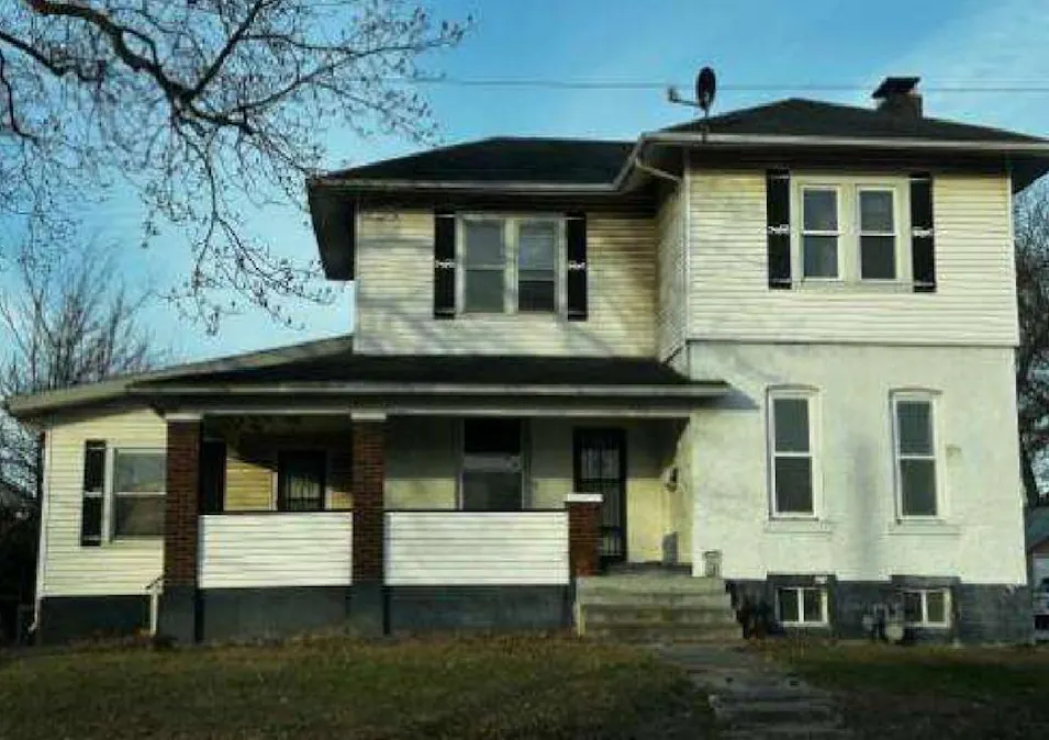 405 S 4th St Effingham, IL 62401, Cumberland County