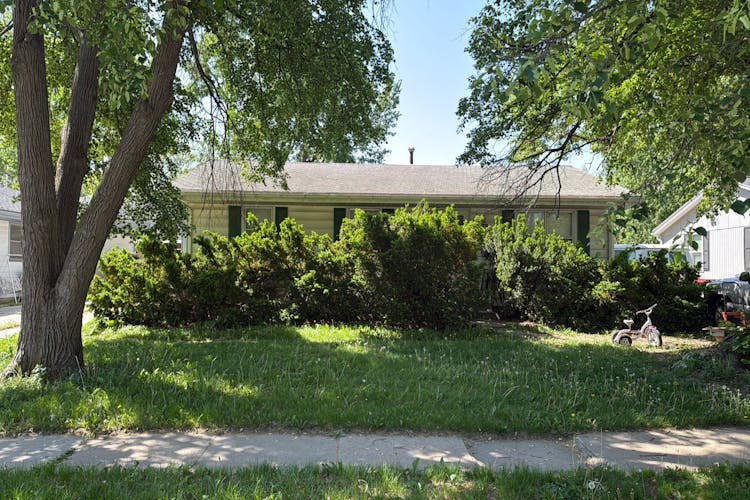 4141 Greenwood Street Lincoln, NE 68504, Lancaster County