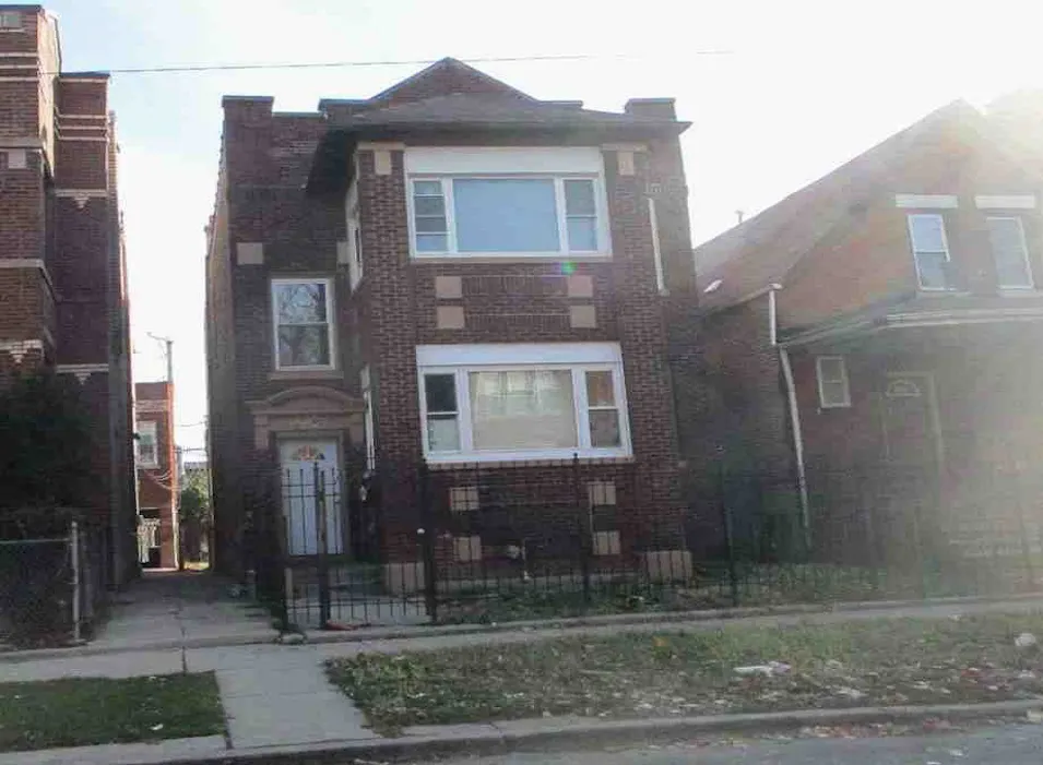 7649 S May St Chicago, IL 60620, Cook County