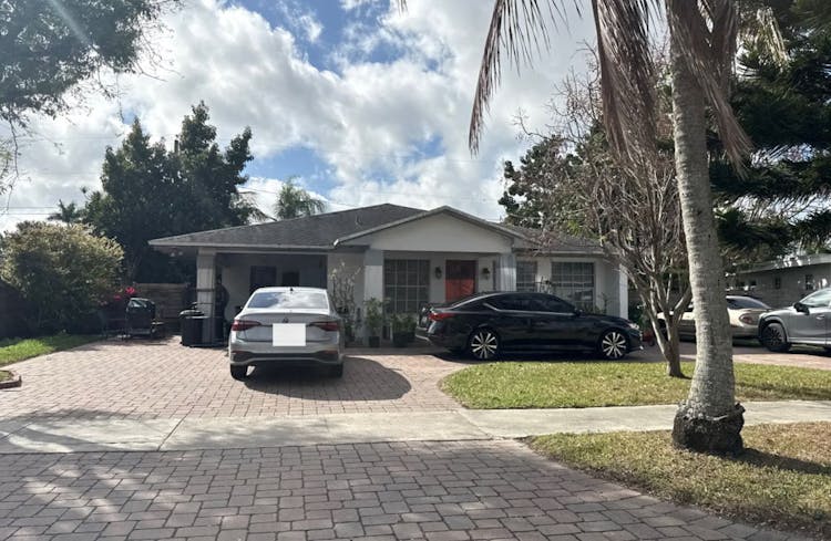 690 NW 18th Street Homestead, FL 33030, Miami - Dade County