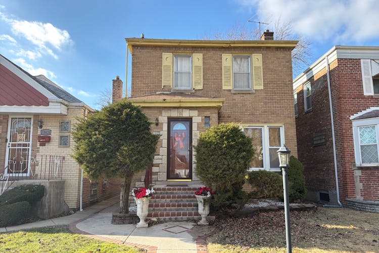 10420 S Forest Ave Chicago, IL 60628, Cook County