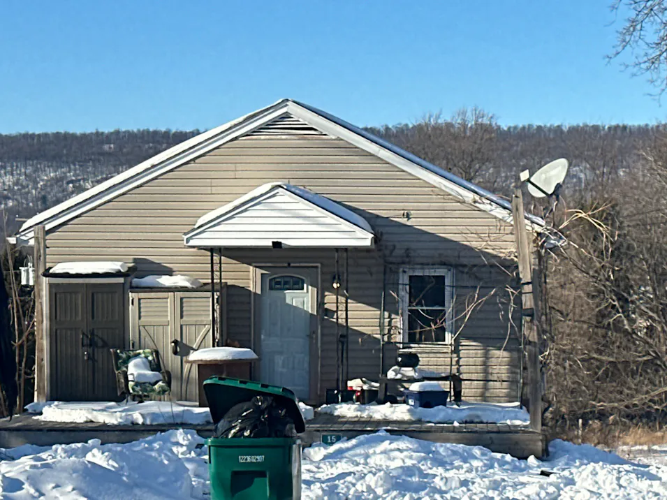15 Salt Road Enola, PA 17025, Cumberland County