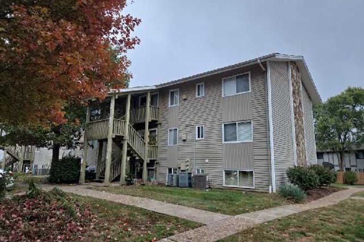 2012 Gascony Parc Dr Unit 20122n Lake Saint Louis, MO 63367, St. Charles County
