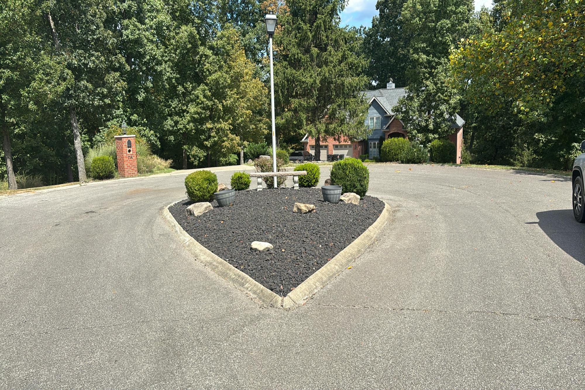 Briarcliff Pt, Huntington, WV 25704