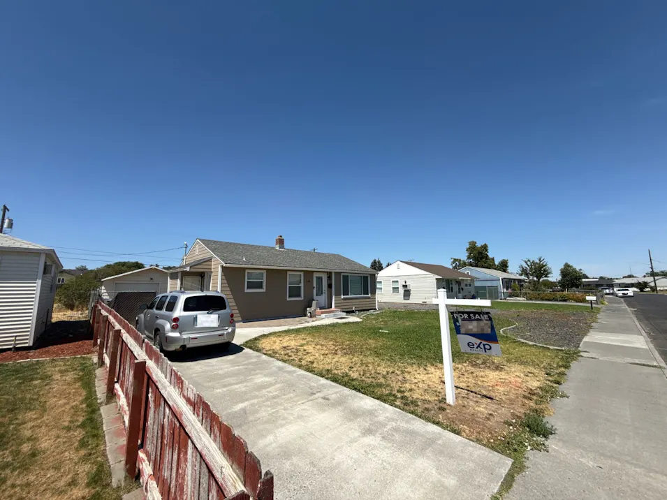 140 W Northshore Dr Moses Lake, WA 98837, Grant County