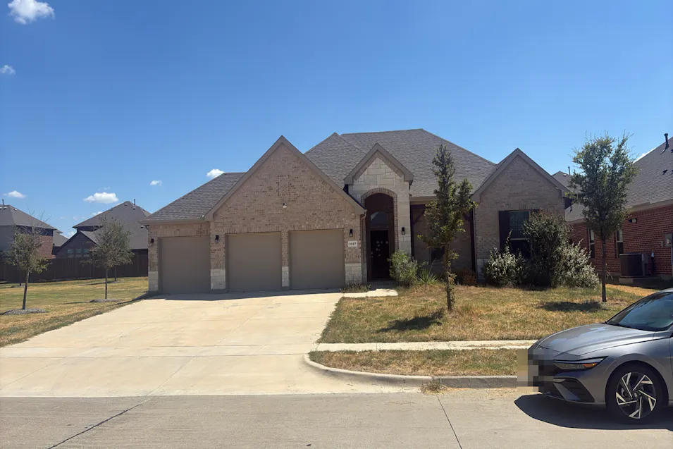 3627 Rainwater Trail Grand Prairie, TX 76065, Ellis County