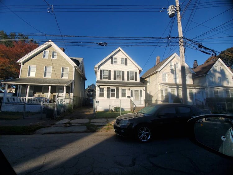 69 Bunnell St Bridgeport, CT 06607, Fairfield County