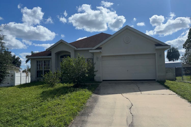 923 NW Slocum Street Palm Bay, FL 32907, Brevard County