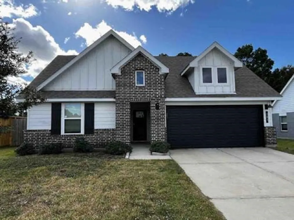 103 Lakeway Cir Anahuac, TX 77514, Chambers County