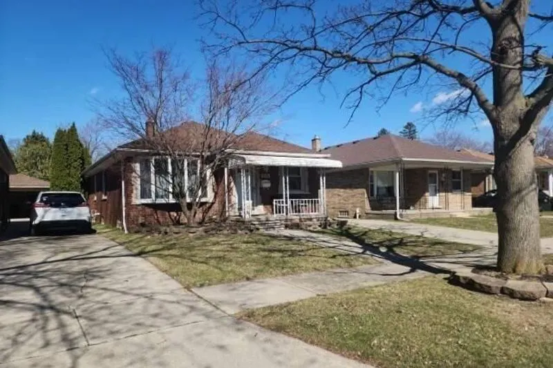 Mclain Ave, Lincoln Park, MI 48146 #1