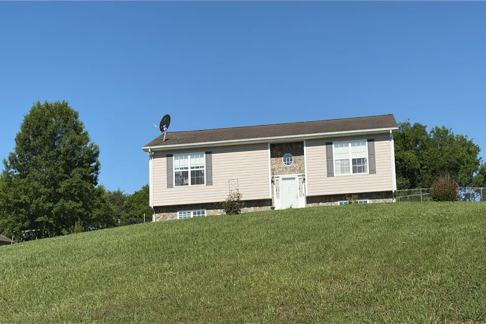 525 Gray Rd Greeneville, TN 37743, Greene County