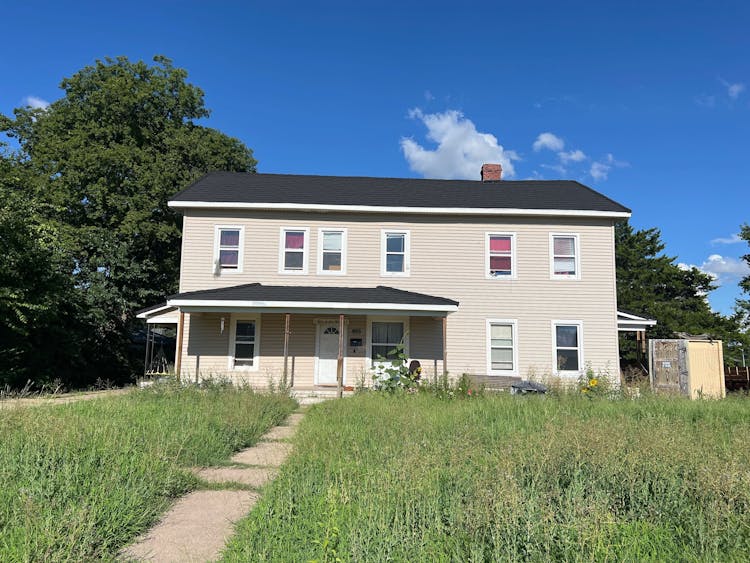 110 Oak St Pratt, KS 67124, Pratt County