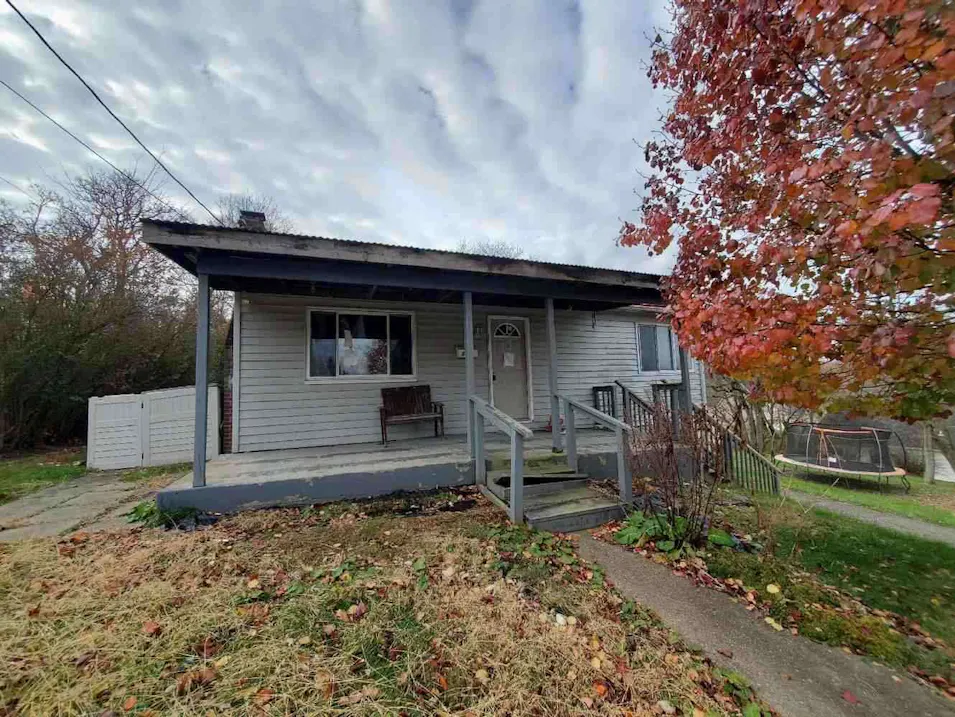 110 Grant Street Burgettstown, PA 15021, Washington County