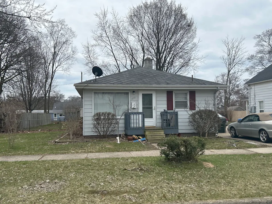 1939 Philo Ave Muskegon, MI 49441, Muskegon County
