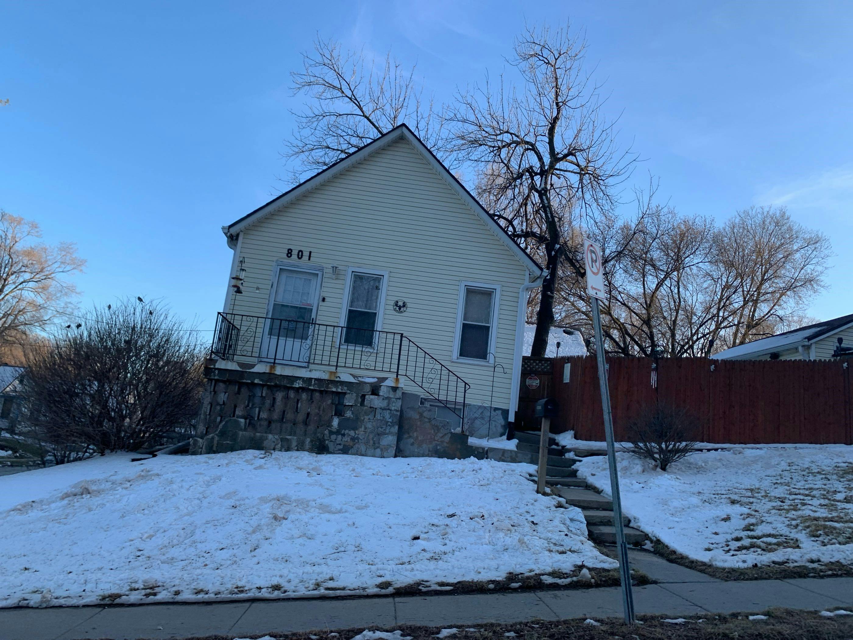 Castelar St, Omaha, NE 68108