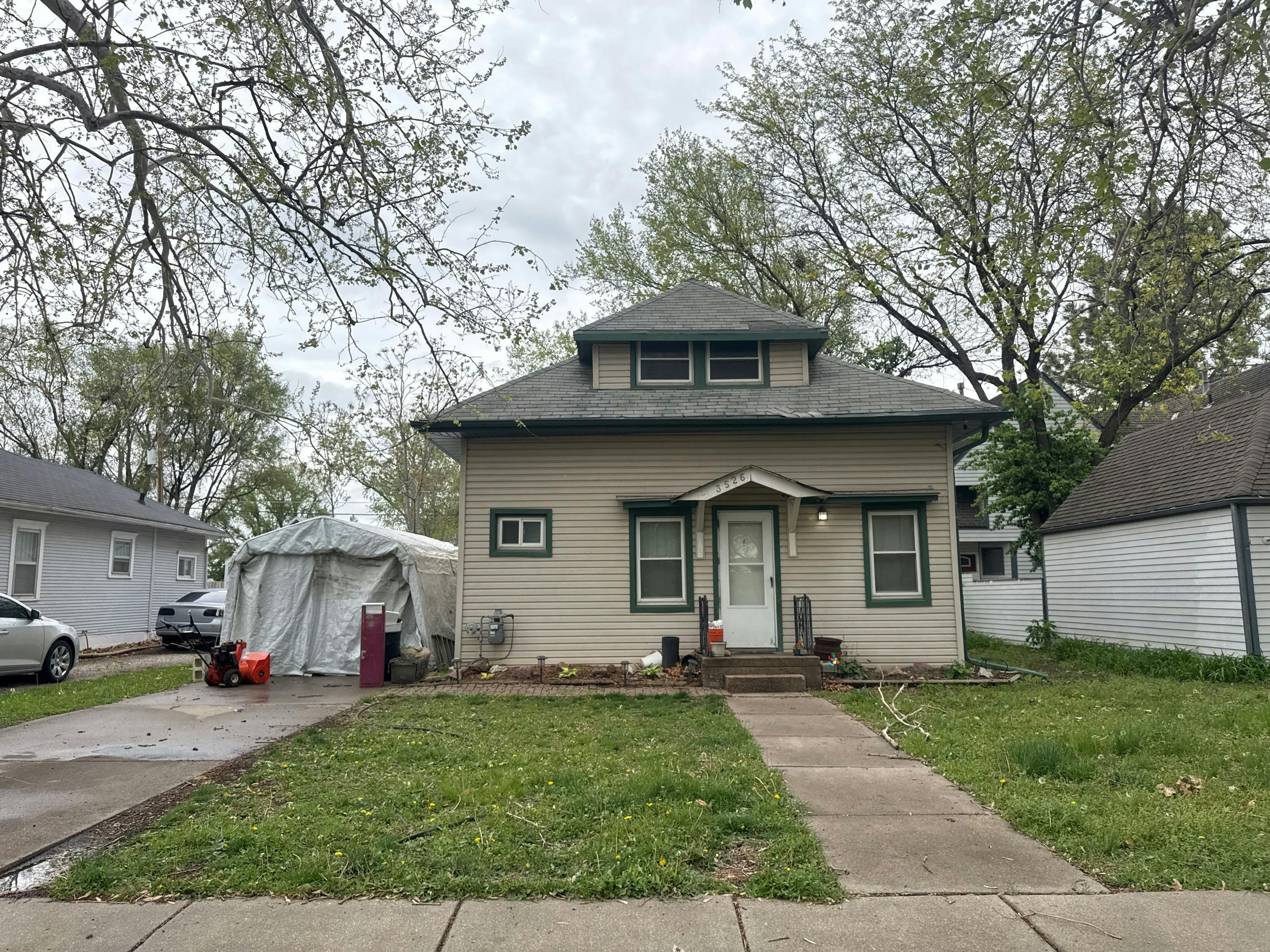 Saint Paul Ave, Lincoln, NE 68504