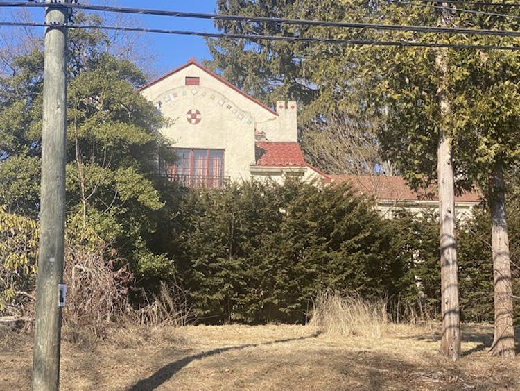 46 Sedgwick Road West Hartford, CT 06107, Hartford County