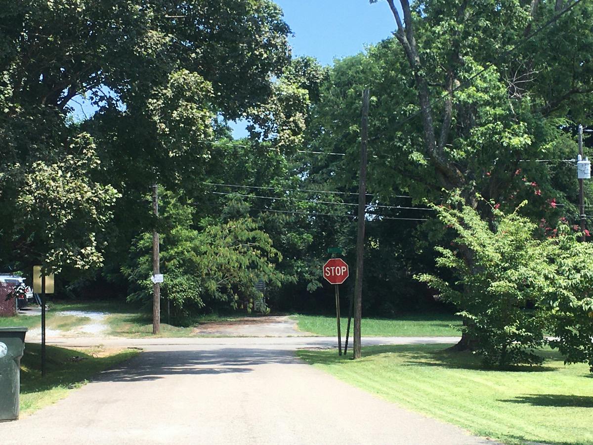Grace Ave, Athens, AL 35611