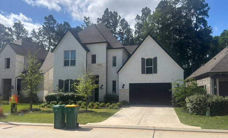 123 Stellar Hills Court Willis, TX 77318, Montgomery County