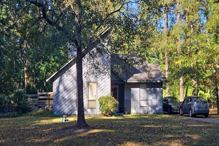 1466 Pineridge Drive Greenville, NC 27834, Pitt County