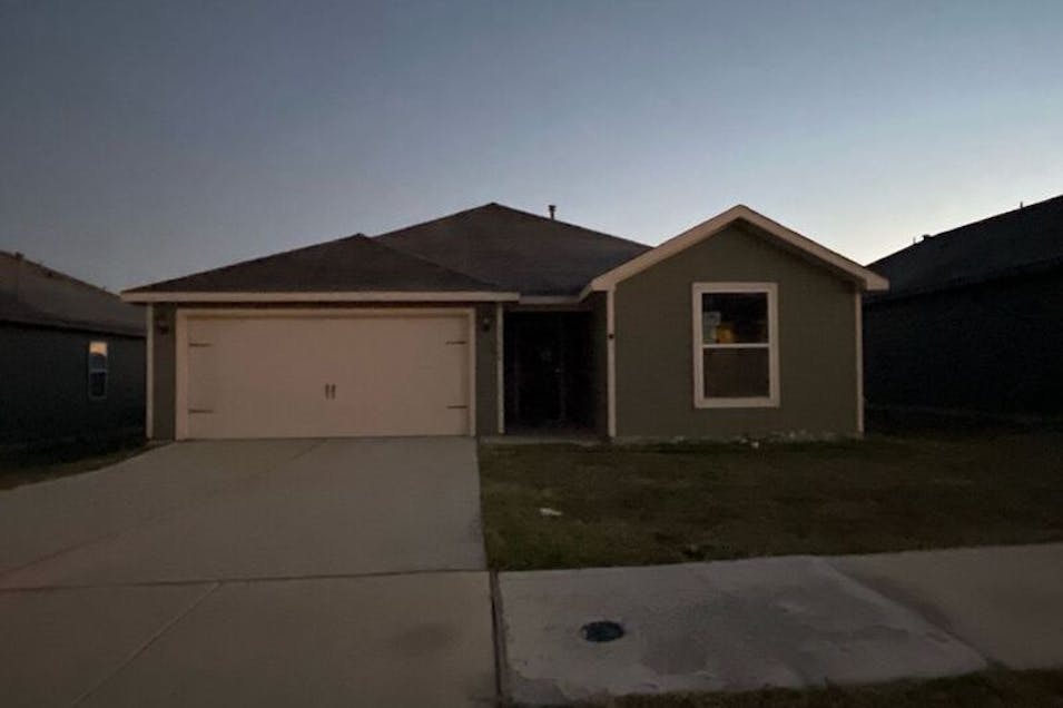 13624 Roosevelt Arch Drive Ponder, TX 76259, Denton County