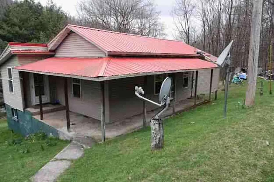 2 Julian St Pickens, WV 26230, Randolph County