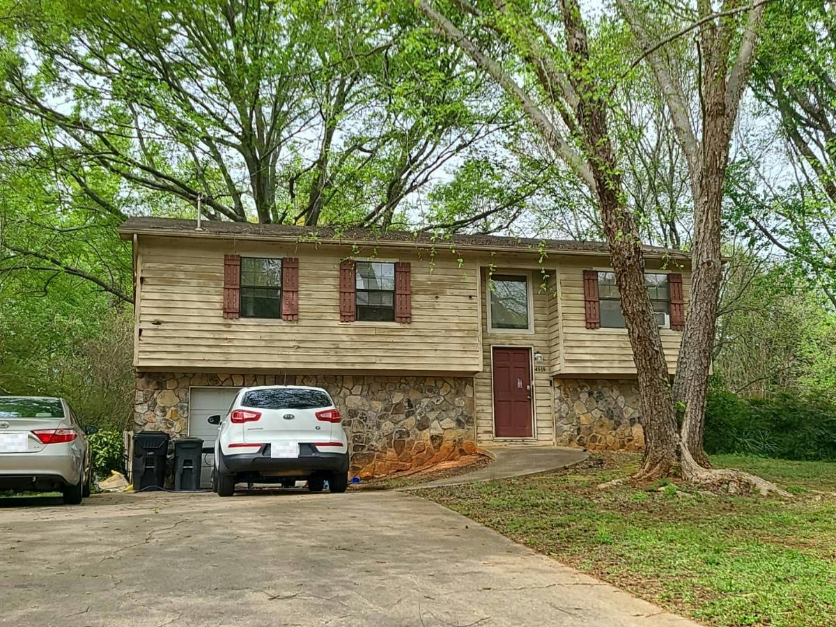 Bedford Pl, Douglasville, GA 30135