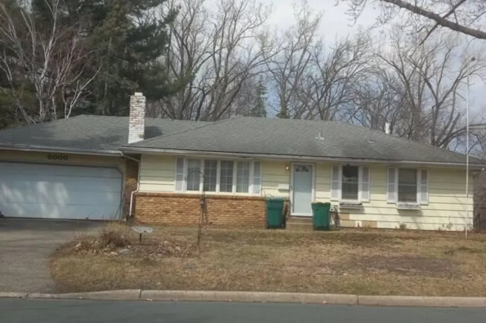 5000 West 82nd Street Bloomington, MN 55437, Minneapolis County