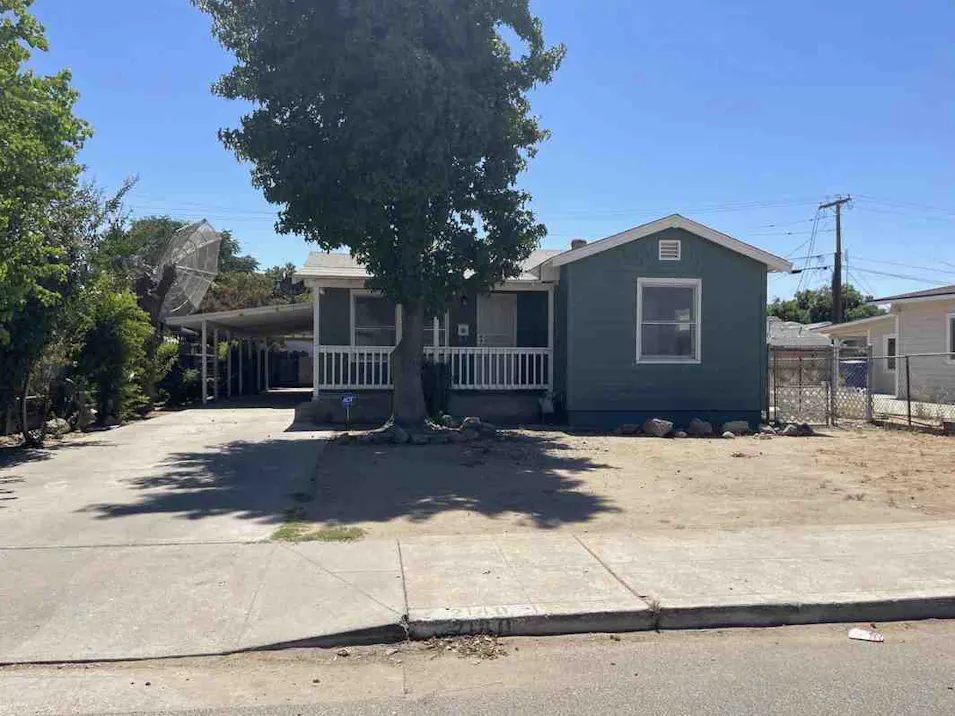 2140 E Floradora Ave. Fresno, CA 93703, Fresno County
