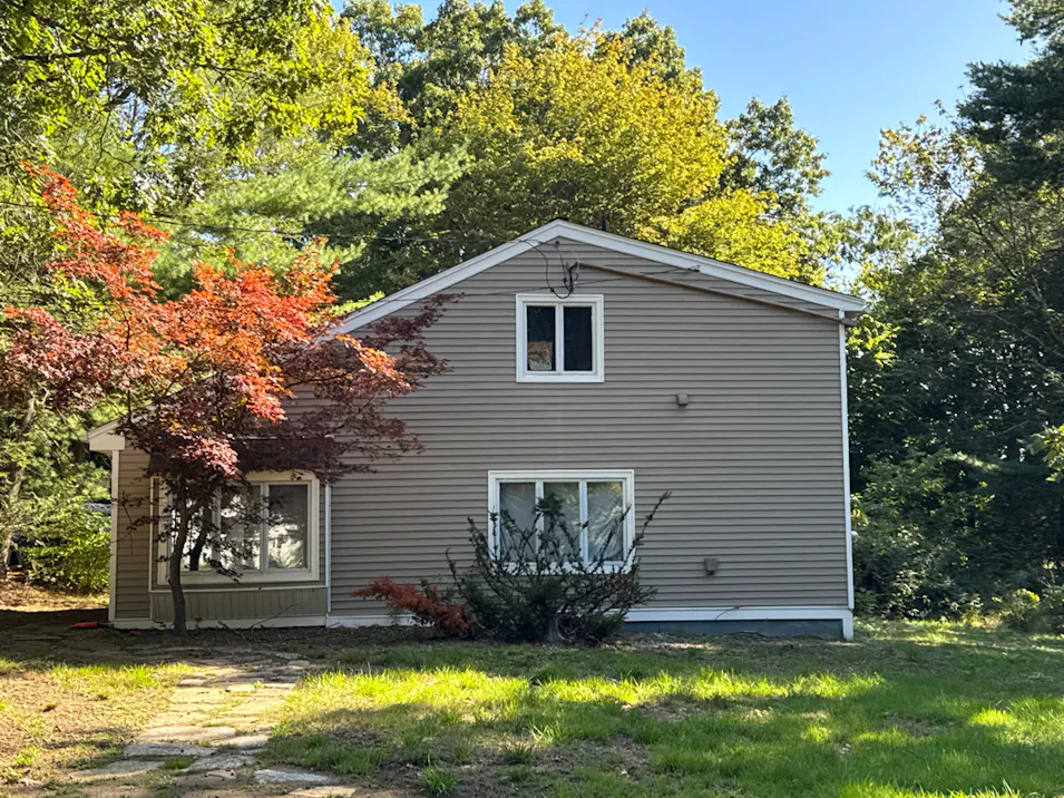 194 Grassy Hill Road Waterbury, CT 06704, New Haven County