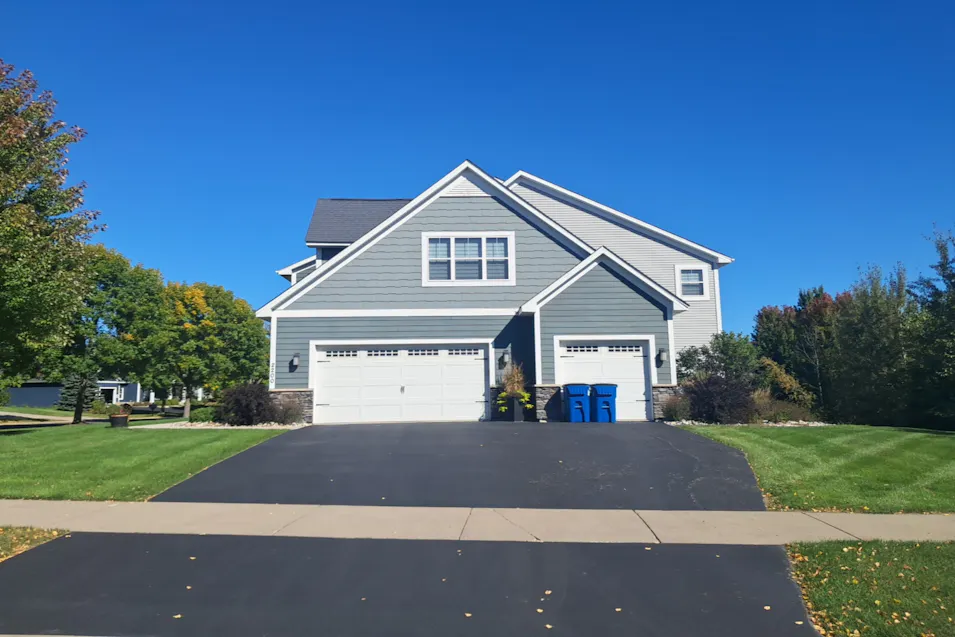 2200 Gallery Ct Victoria, MN 55386, Carver County