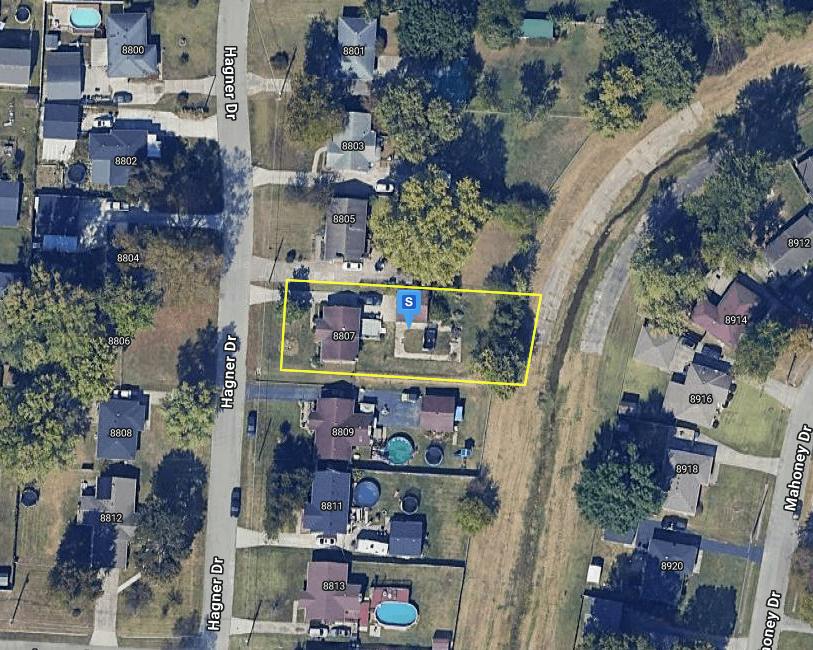 Hagner Dr, Louisville, KY 40258