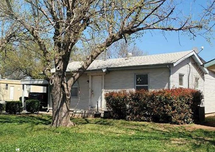 2909 Sherman Rd Wichita Falls, TX 76309, Wichita County